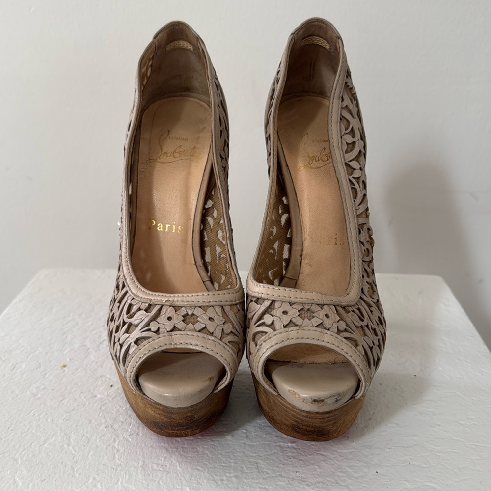Christian Louboutin Pampas Laser Cut Heels 150 35.5